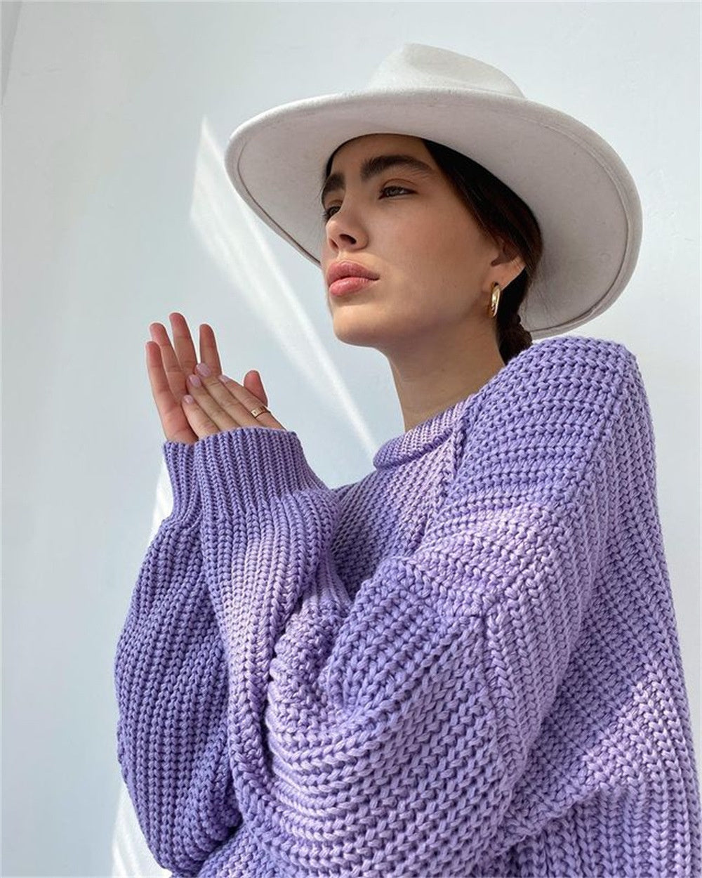 Women's Round Neck Sweater